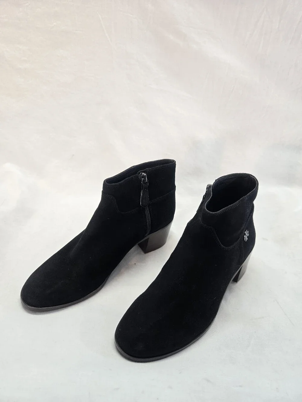 Tory Burch Everly Women's Size 8M Black Suede Block Heel Ankle Boots